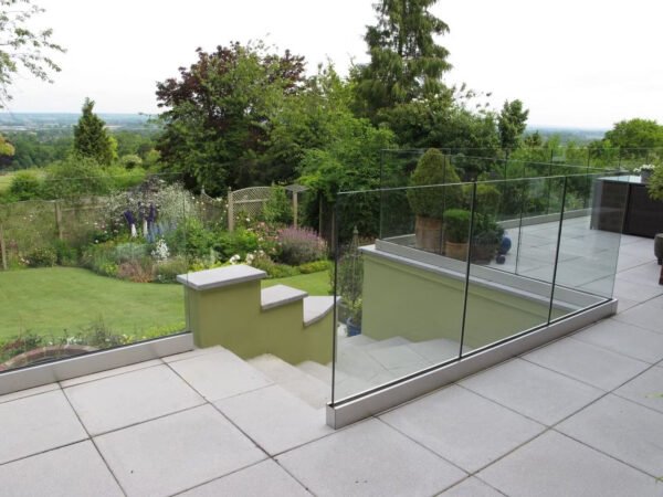 Modern Glass Stair Railings - 图片 3