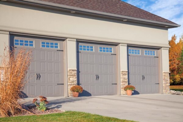 Silent Motorized Garage Doors - 图片 2