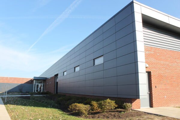 Stylish and Lightweight Aluminum Composite Panels - 图片 3