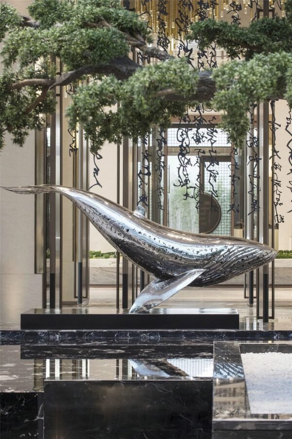 Contemporary Abstract Metal Sculpture Installations - 图片 3