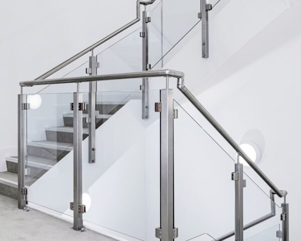 Modern Glass Stair Railings - 图片 2
